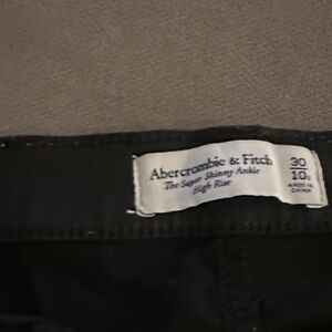 Abercrombie & Fitch Black High-Rise Jeans